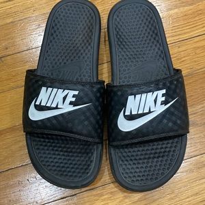 Womens Nike size 10 slide on sandals